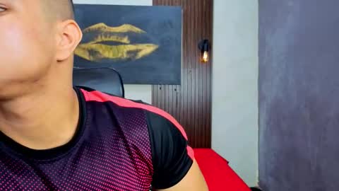 Snapshot of dylanguss chatting on September 2025 12:16:02 PM dylanguss online show from September 2025 12:16:02 PM