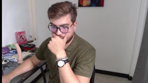 dylanhot10 online show from December 2024 08:21:02 PM