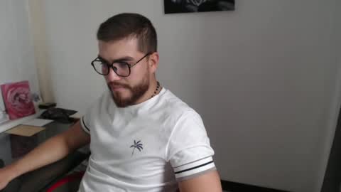 dylanhot10 online show from October 2025 09:34:02 PM