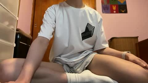 dylannewell online show from September 2025 06:03:01 AM