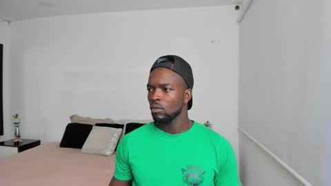 Dylan Taylor online show from February 2025 03:48:01 AM