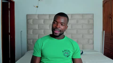 Dylan Taylor online show from December 2025 08:04:02 PM