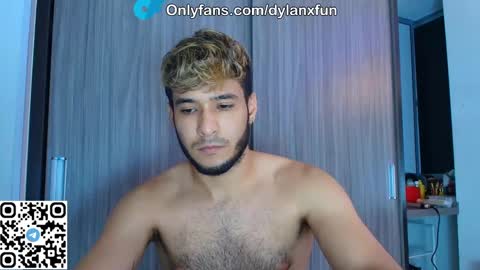 dylanxfun online show from October 2025 12:31:01 AM