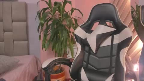 Juana online show from September 2025 07:08:01 PM