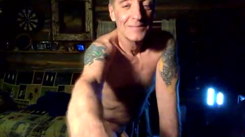 Snapshot of eagerbtm chatting on April 2026 02:39:01 AM eagerbtm online show from April 2026 02:39:01 AM