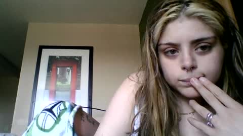 eandeforyou online show from April 2026 04:04:02 PM