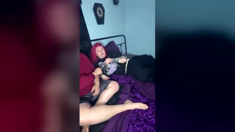 EandJ Erotica online show from April 2026 12:43:02 AM