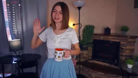 Snapshot of earthadobb chatting on September 2025 05:11:02 AM Emma online show from September 2025 05:11:02 AM