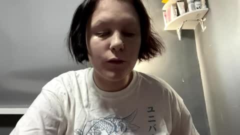 Snapshot of earthascritchfield chatting on April 2026 03:28:02 PM Rina online show from April 2026 03:28:02 PM