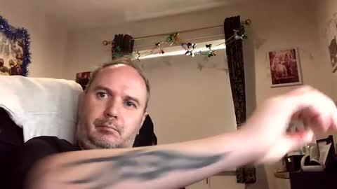 Snapshot of eastmidssoul chatting on December 2024 11:43:02 AM eastmidssoul online show from December 2024 11:43:02 AM