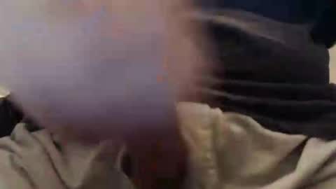 eat_a_peach2 online show from September 2025 11:11:01 AM