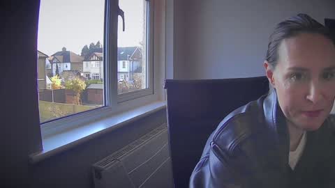 Nadia Ferreira  online show from March 2026 10:19:01 AM