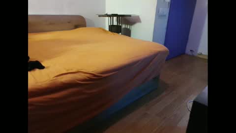 Snapshot of eblata chatting on February 2025 01:45:02 AM shy yoong cross online show from February 2025 01:45:02 AM