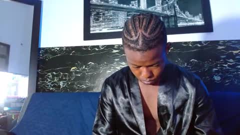 Chris Palaz  online show from October 2025 06:23:01 AM