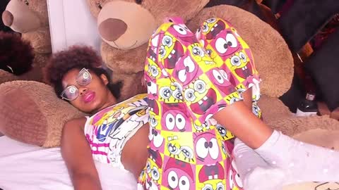 Snapshot of ebony_beautifull chatting on February 2025 06:43:02 AM Luci online show from February 2025 06:43:02 AM