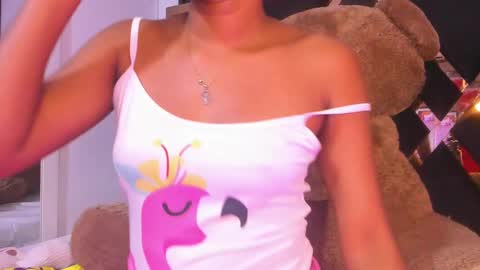 Snapshot of ebony_beautifull chatting on February 2025 01:57:01 AM Luci online show from February 2025 01:57:01 AM