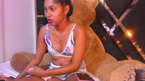 Snapshot of ebony_beautifull chatting on March 2025 02:41:01 AM Luci online show from March 2025 02:41:01 AM