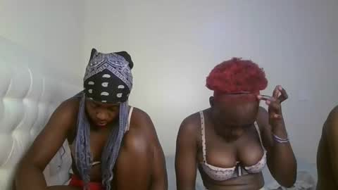 melons online show from November 2025 10:25:01 AM
