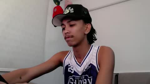 ebony_fuckboy online show from January 2026 05:27:02 PM