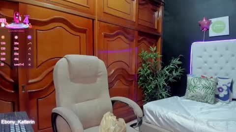 ebony_katterin online show from February 2026 10:58:02 AM