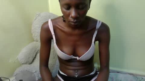 Snapshot of ebony_lisaaa chatting on February 2026 06:49:02 PM ebony_lisaaa online show from February 2026 06:49:02 PM