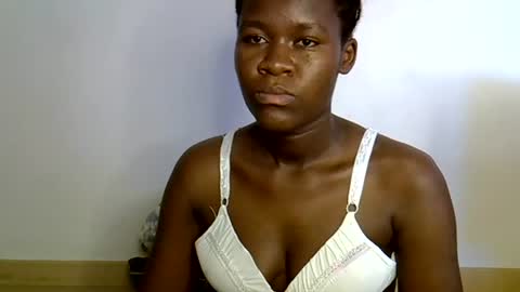ebony_lynne online show from July 2026 01:07:01 AM