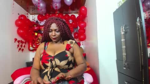 Snapshot of ebony_mine47 chatting on February 2025 03:09:02 AM Ebony Mine online show from February 2025 03:09:02 AM