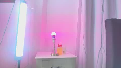 Snapshot of ebony_pregnant chatting on December 2025 05:34:01 AM ebony_pregnant online show from December 2025 05:34:01 AM