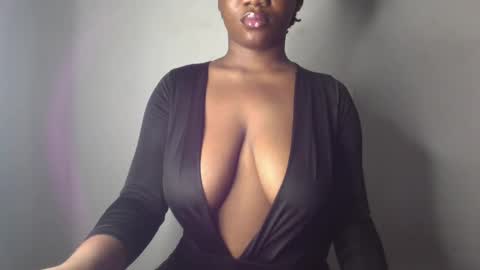 delilah online show from February 2025 05:01:01 AM