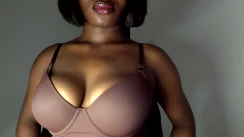 delilah online show from April 2026 03:40:02 AM