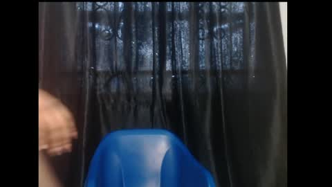 Queen online show from May 2026 09:35:01 AM