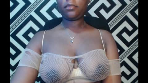 Snapshot of ebony_sexy_queen chatting on February 2025 07:35:01 AM Racheal online show from February 2025 07:35:01 AM