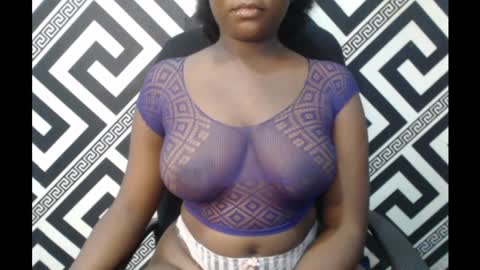 Snapshot of ebony_sexy_queen chatting on March 2025 05:13:02 PM Racheal online show from March 2025 05:13:02 PM