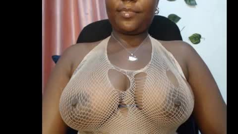 Snapshot of ebony_sexy_queen chatting on November 2025 07:02:02 PM Racheal online show from November 2025 07:02:02 PM