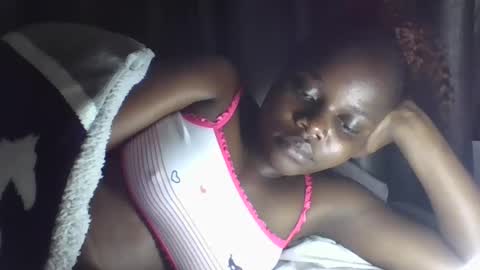 Snapshot of ebony_tasha chatting on February 2025 10:09:02 PM tasha online show from February 2025 10:09:02 PM