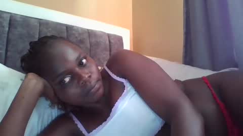 Snapshot of ebony_tasha chatting on March 2025 11:29:01 AM tasha online show from March 2025 11:29:01 AM