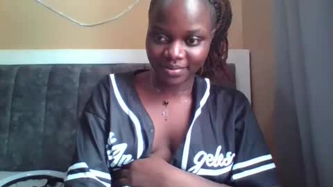 tasha online show from December 2025 08:12:01 AM