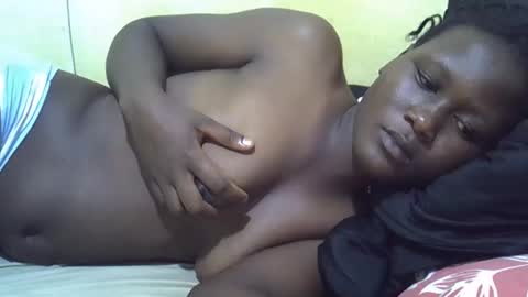 Snapshot of ebony_vanillah chatting on February 2026 06:37:02 PM ebony_vanillah online show from February 2026 06:37:02 PM