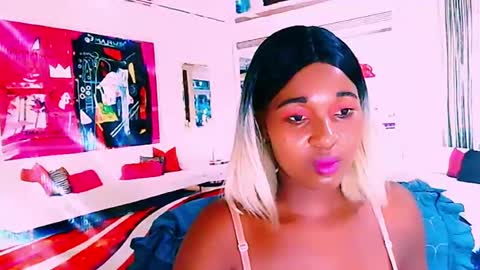 Snapshot of ebonyblisss chatting on February 2025 09:35:02 PM Tamia online show from February 2025 09:35:02 PM