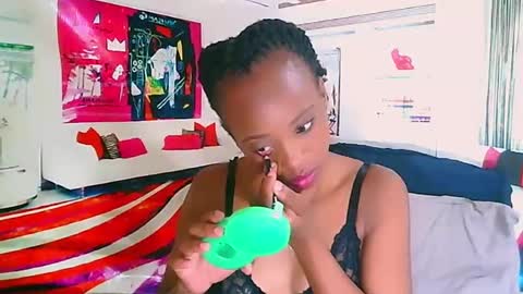 Snapshot of ebonycreamy69 chatting on December 2024 06:37:02 PM Nova online show from December 2024 06:37:02 PM