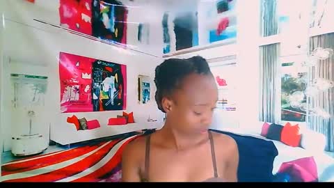 Snapshot of ebonycreamy69 chatting on December 2024 05:43:01 PM Nova online show from December 2024 05:43:01 PM