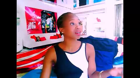 Snapshot of ebonycreamy69 chatting on January 2025 09:05:02 PM Nova online show from January 2025 09:05:02 PM