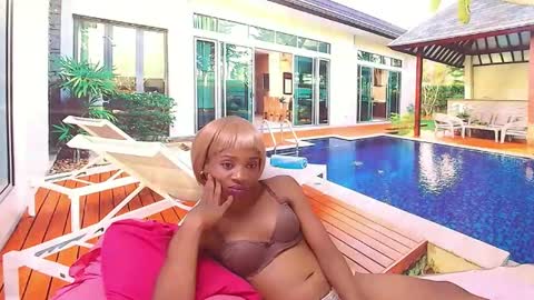 Snapshot of ebonycreamy69 chatting on February 2025 02:14:01 AM Nova online show from February 2025 02:14:01 AM