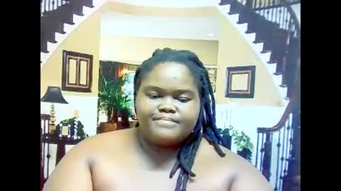 Snapshot of ebonyhotbuns4u2luv chatting on March 2025 01:16:02 AM ebonyhotbuns4u2luv online show from March 2025 01:16:02 AM