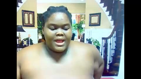 Snapshot of ebonyhotbuns4u2luv chatting on March 2025 12:09:01 PM ebonyhotbuns4u2luv online show from March 2025 12:09:01 PM