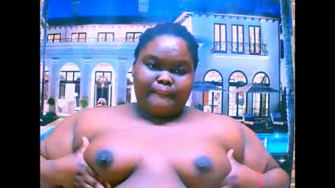 Snapshot of ebonyhotbuns4u2luv chatting on September 2025 07:06:02 PM ebonyhotbuns4u2luv online show from September 2025 07:06:02 PM