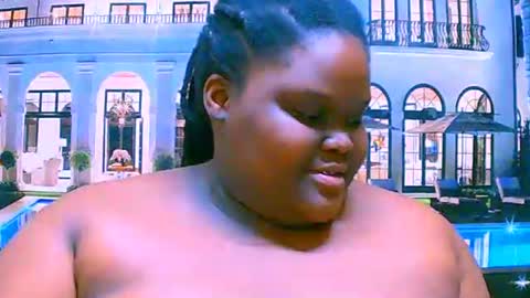 Snapshot of ebonyhotbuns4u2luv chatting on September 2025 07:12:02 AM ebonyhotbuns4u2luv online show from September 2025 07:12:02 AM