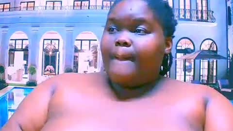 Snapshot of ebonyhotbuns4u2luv chatting on September 2025 07:58:01 AM ebonyhotbuns4u2luv online show from September 2025 07:58:01 AM