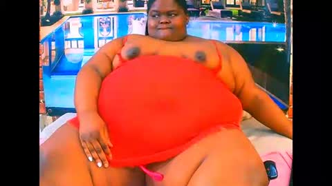 ebonyhotbuns4u2luv online show from May 2026 07:04:02 AM