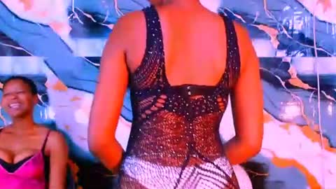 ebonypretty4u online show from November 2025 05:50:01 AM